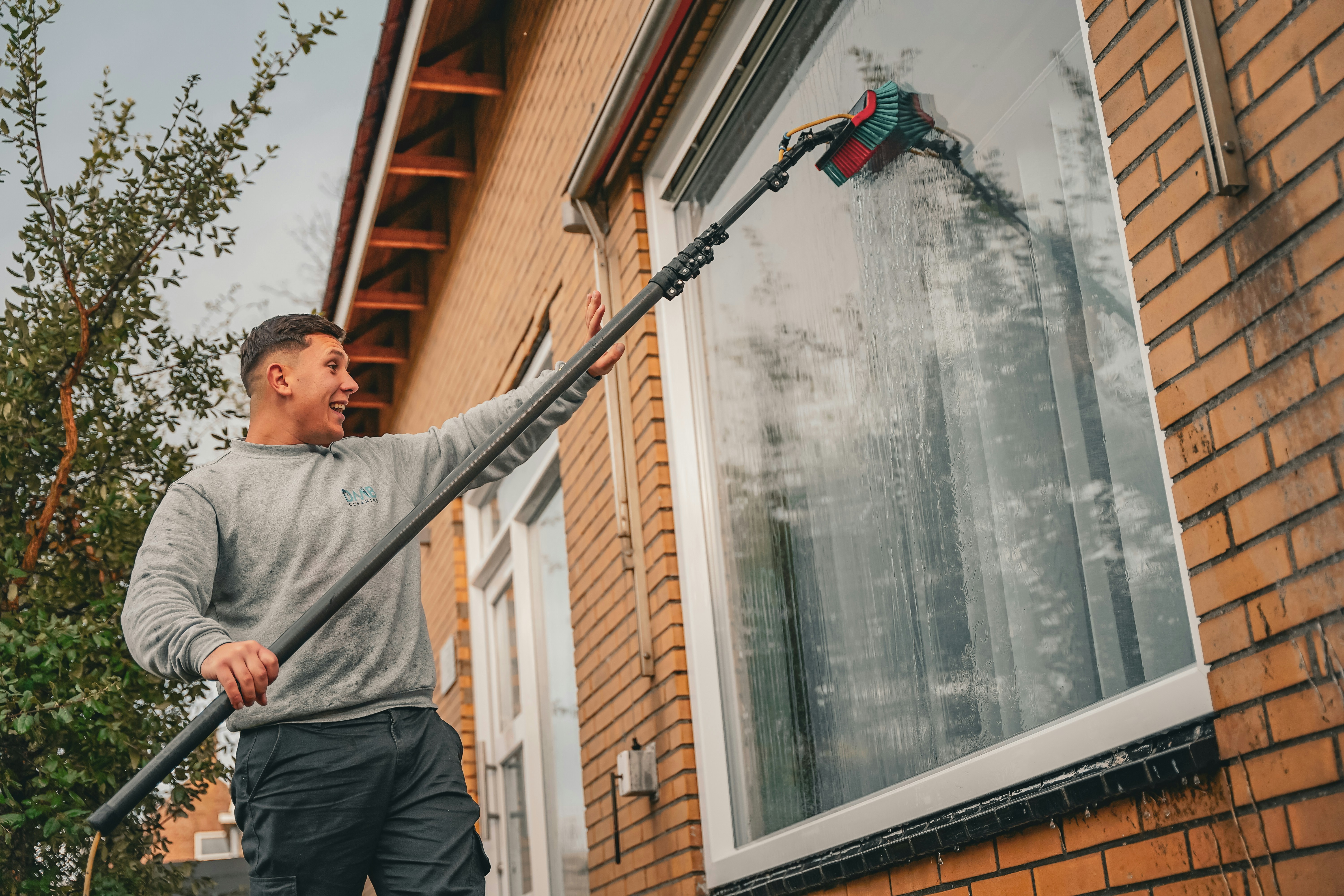 How Much Will Window Cleaning Cost, and What’s Included?